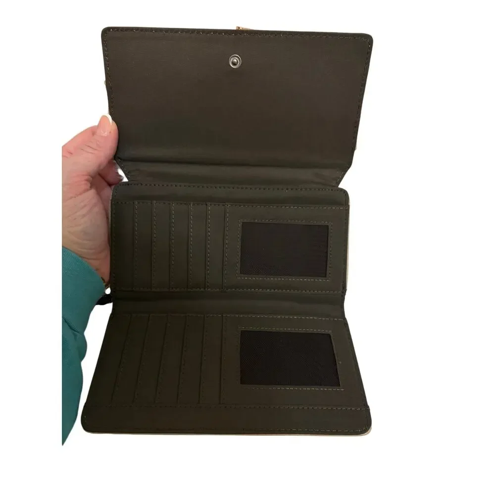 TRINITY RANCH HAIR-ON COWHIDE SADDLE SHAPE WALLET - Picture 10 of 11